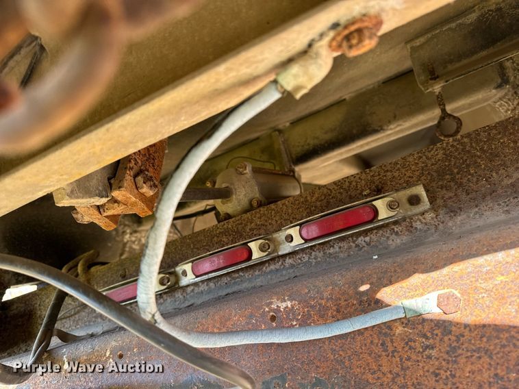 image for item DW2318 1979 Truckweld PTEVSC end dump pup trailer