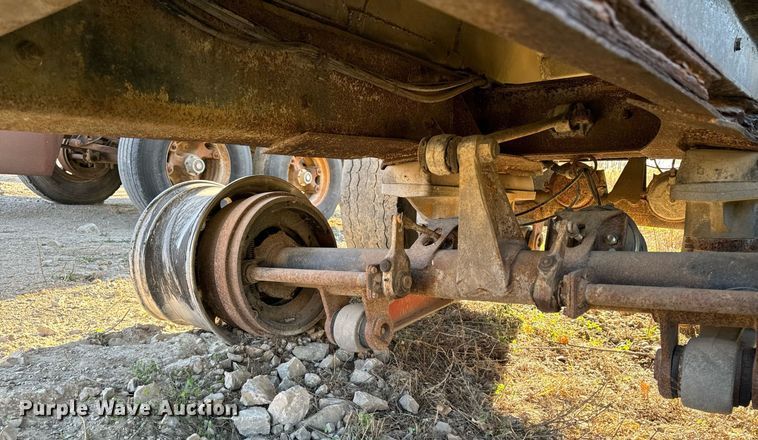 image for item DW2318 1979 Truckweld PTEVSC end dump pup trailer