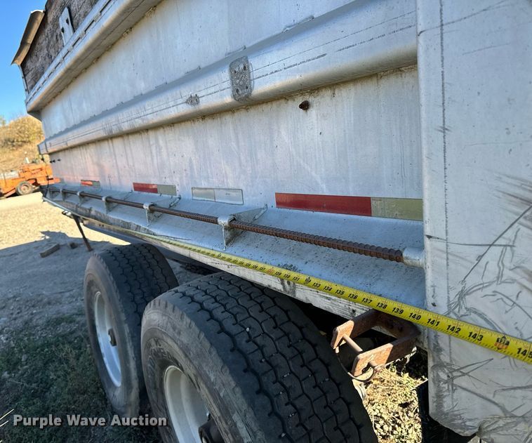 image for item DW2318 1979 Truckweld PTEVSC end dump pup trailer