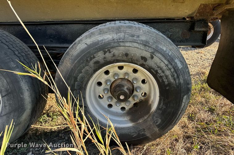 image for item DW2318 1979 Truckweld PTEVSC end dump pup trailer