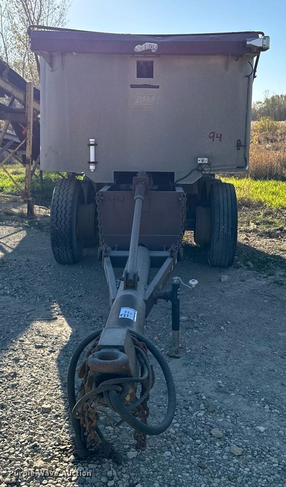 image for item DW2319 1984 East MFG end dump pup trailer