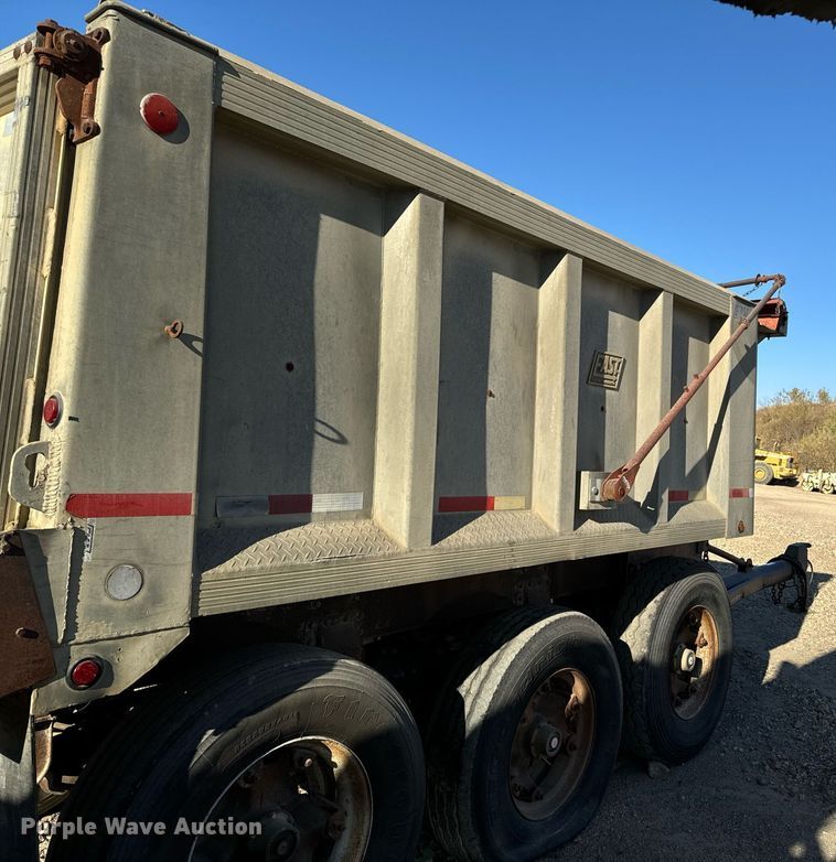 image for item DW2319 1984 East MFG end dump pup trailer