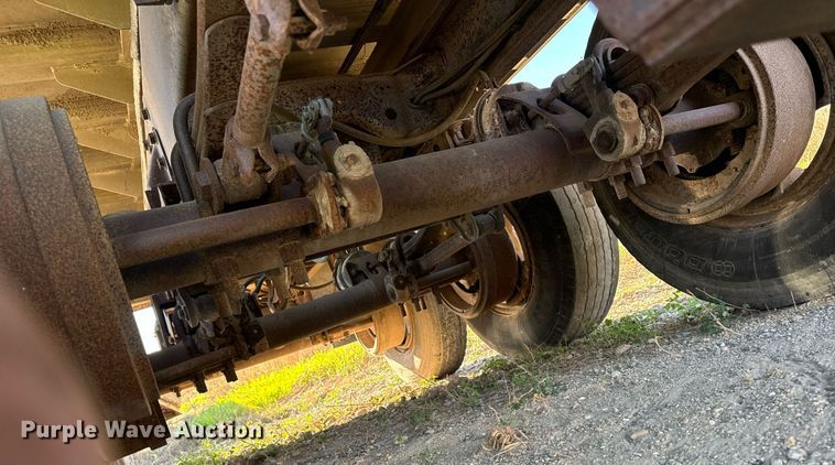 image for item DW2319 1984 East MFG end dump pup trailer