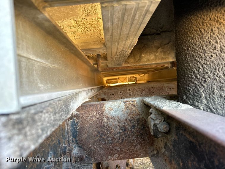 image for item DW2319 1984 East MFG end dump pup trailer