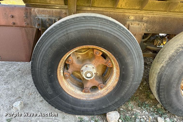 image for item DW2319 1984 East MFG end dump pup trailer