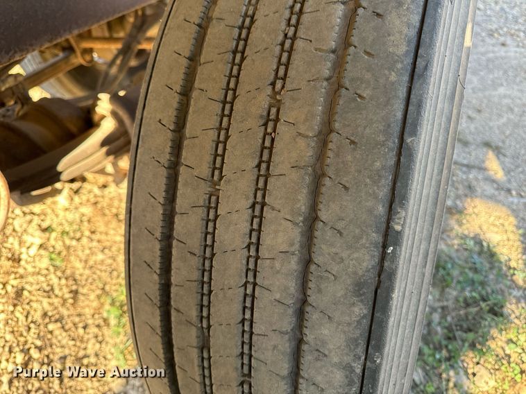 image for item DW2319 1984 East MFG end dump pup trailer