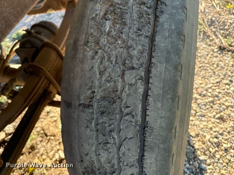 image for item DW2319 1984 East MFG end dump pup trailer