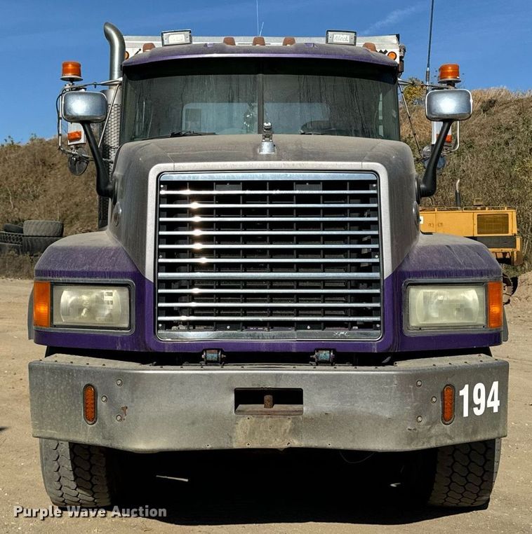 image for item DW2320 1994 Mack CL713 Granite Series dump truck