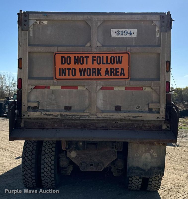 image for item DW2320 1994 Mack CL713 Granite Series dump truck