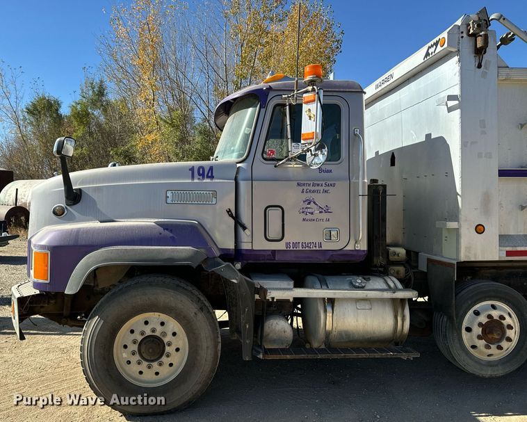 image for item DW2320 1994 Mack CL713 Granite Series dump truck