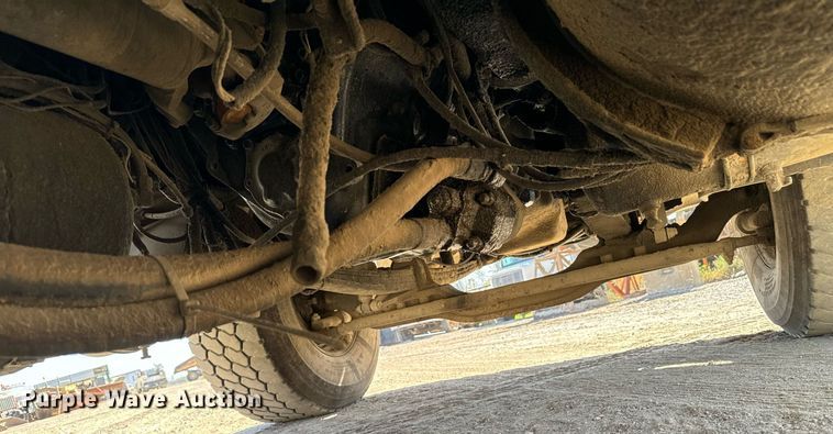 image for item DW2320 1994 Mack CL713 Granite Series dump truck