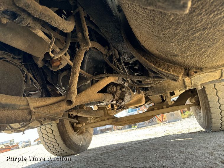 image for item DW2320 1994 Mack CL713 Granite Series dump truck