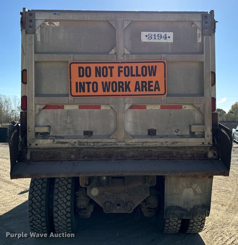 image for item DW2320 1994 Mack CL713 Granite Series dump truck