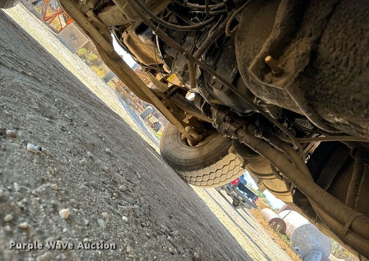 image for item DW2320 1994 Mack CL713 Granite Series dump truck