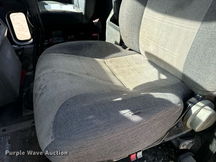 image for item DW2320 1994 Mack CL713 Granite Series dump truck