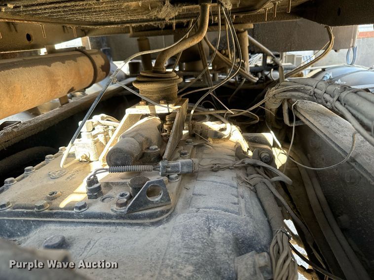 image for item DW2320 1994 Mack CL713 Granite Series dump truck