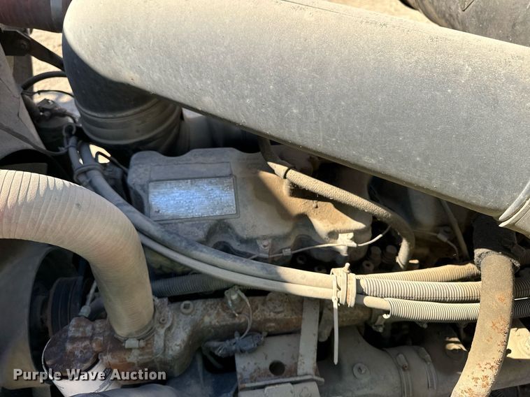 image for item DW2320 1994 Mack CL713 Granite Series dump truck