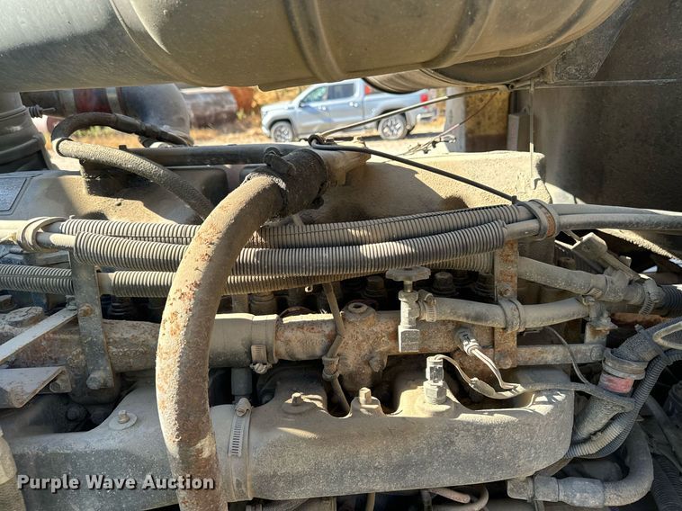 image for item DW2320 1994 Mack CL713 Granite Series dump truck