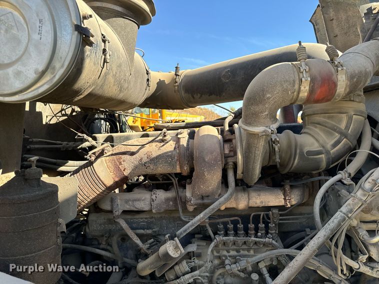 image for item DW2320 1994 Mack CL713 Granite Series dump truck