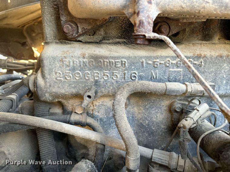 image for item DW2320 1994 Mack CL713 Granite Series dump truck