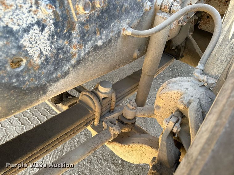 image for item DW2320 1994 Mack CL713 Granite Series dump truck