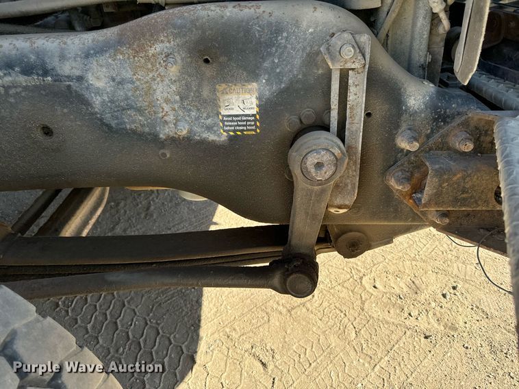 image for item DW2320 1994 Mack CL713 Granite Series dump truck