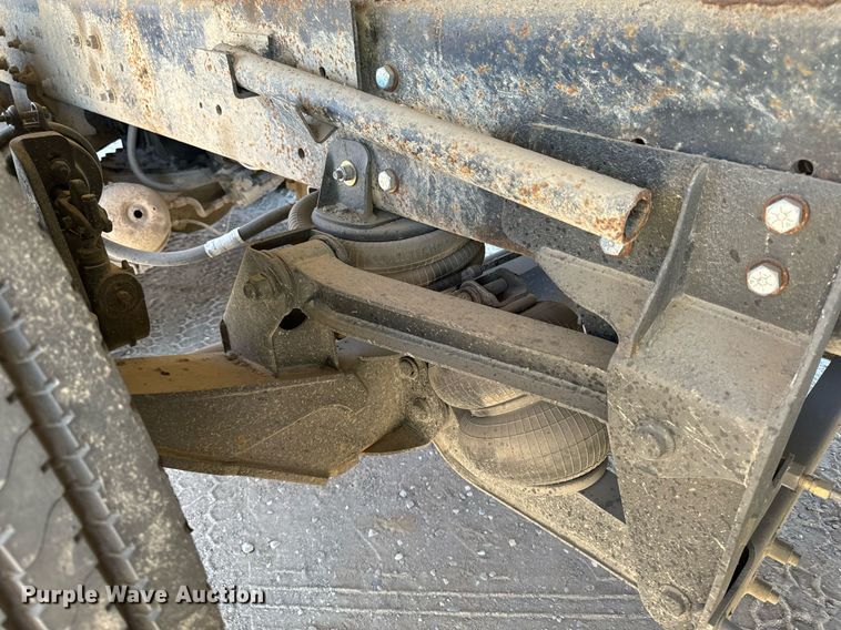 image for item DW2320 1994 Mack CL713 Granite Series dump truck