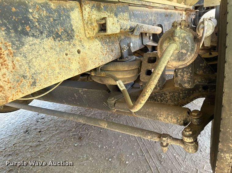 image for item DW2320 1994 Mack CL713 Granite Series dump truck