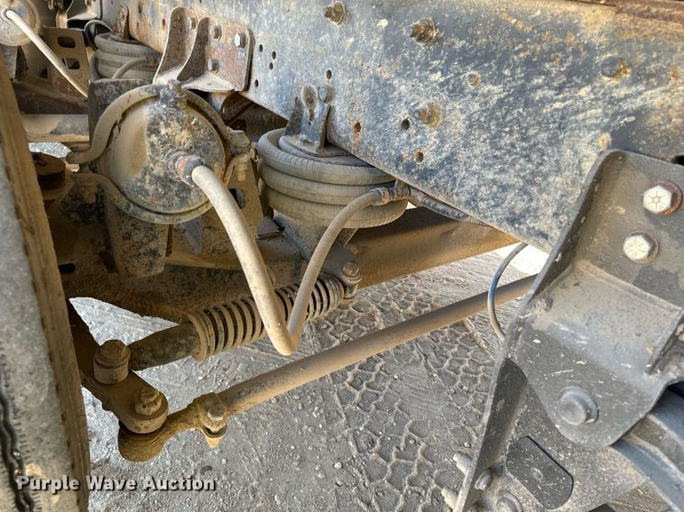 image for item DW2320 1994 Mack CL713 Granite Series dump truck