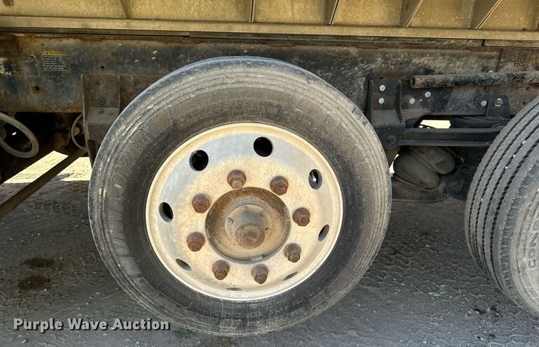 image for item DW2320 1994 Mack CL713 Granite Series dump truck