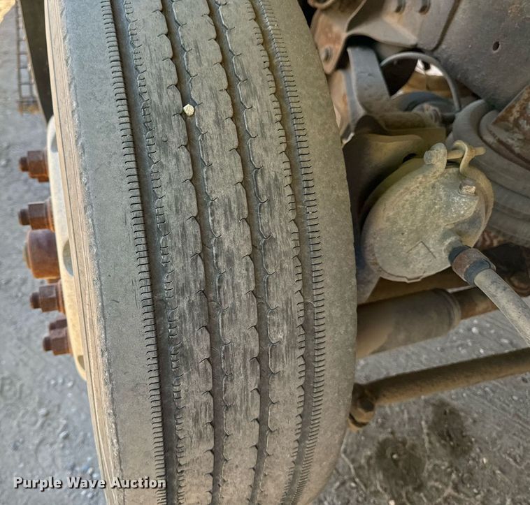 image for item DW2320 1994 Mack CL713 Granite Series dump truck