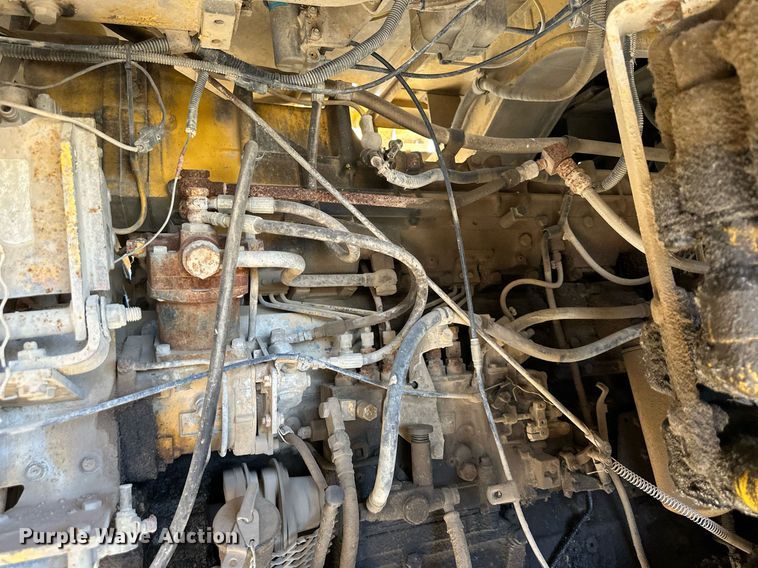 image for item DW2321 2000 Komatsu HD325-6 haul truck