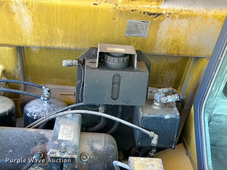 image for item DW2321 2000 Komatsu HD325-6 haul truck