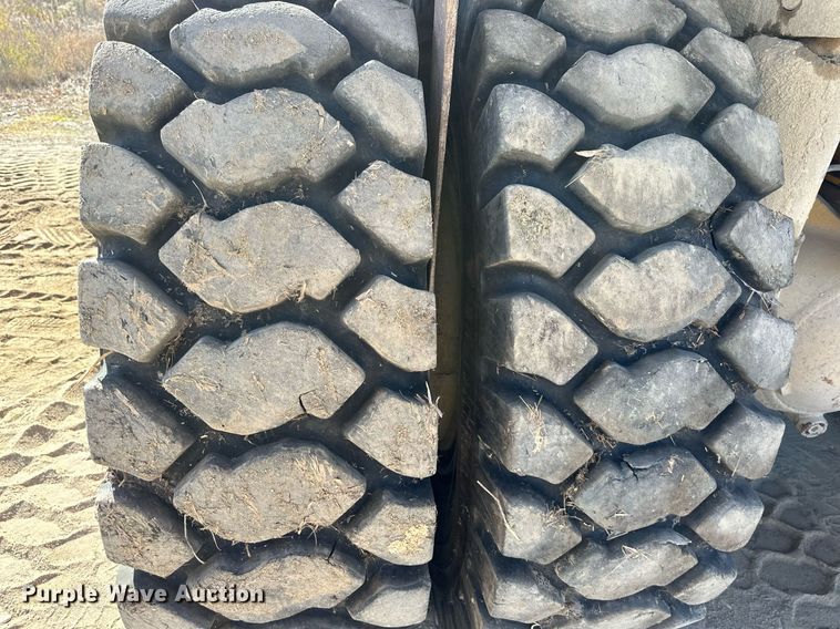 image for item DW2321 2000 Komatsu HD325-6 haul truck