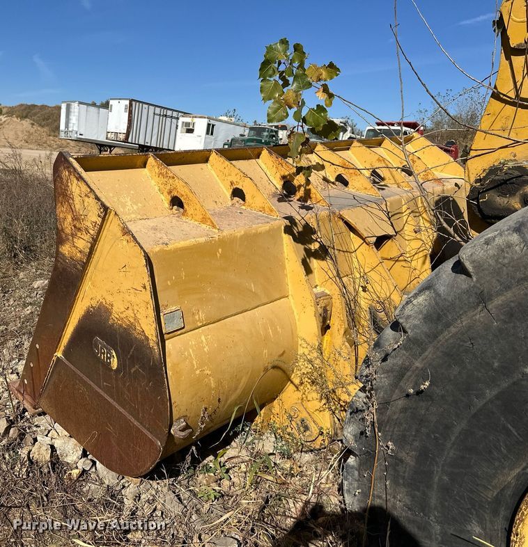 image for item DW2323 JRB WA450-2 wheel loader bucket