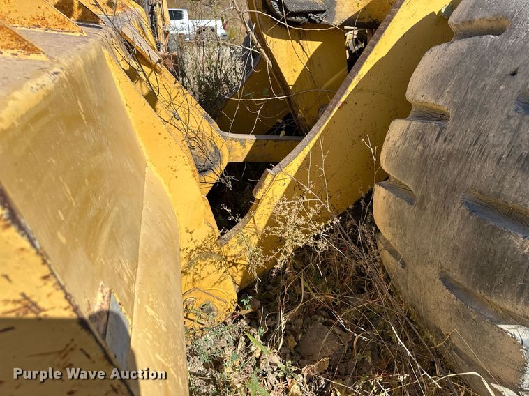 image for item DW2323 JRB WA450-2 wheel loader bucket