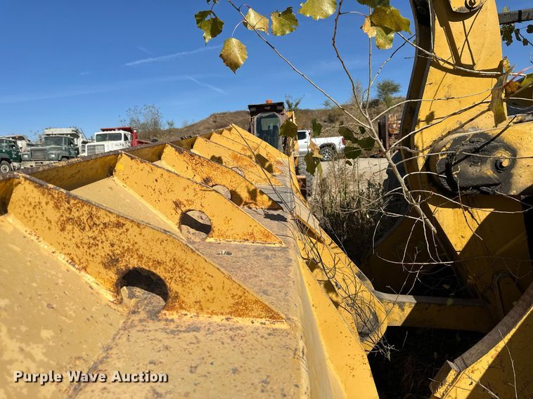 image for item DW2323 JRB WA450-2 wheel loader bucket