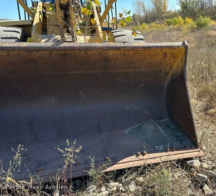 image for item DW2323 JRB WA450-2 wheel loader bucket