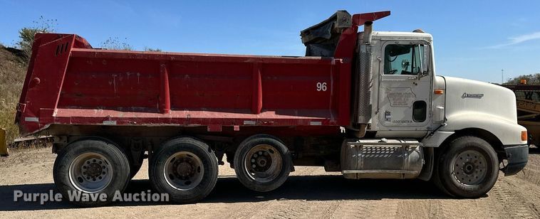 image for item DW2324 1996 International 9200 dump truck