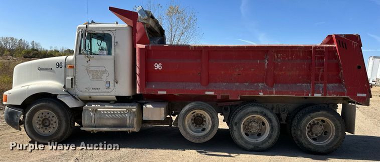 image for item DW2324 1996 International 9200 dump truck