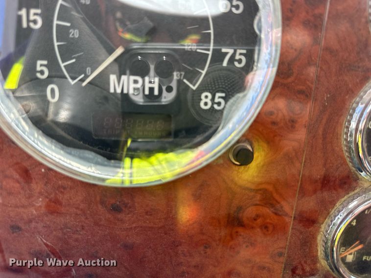 image for item DW2324 1996 International 9200 dump truck