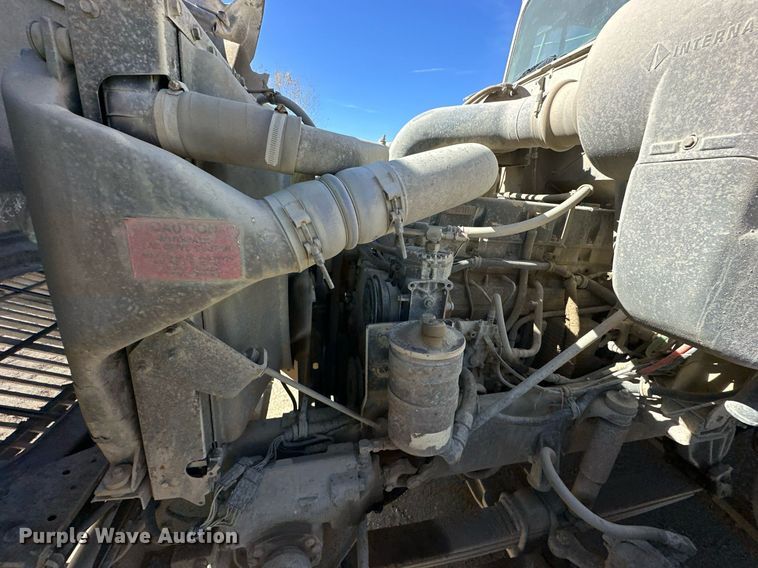 image for item DW2324 1996 International 9200 dump truck