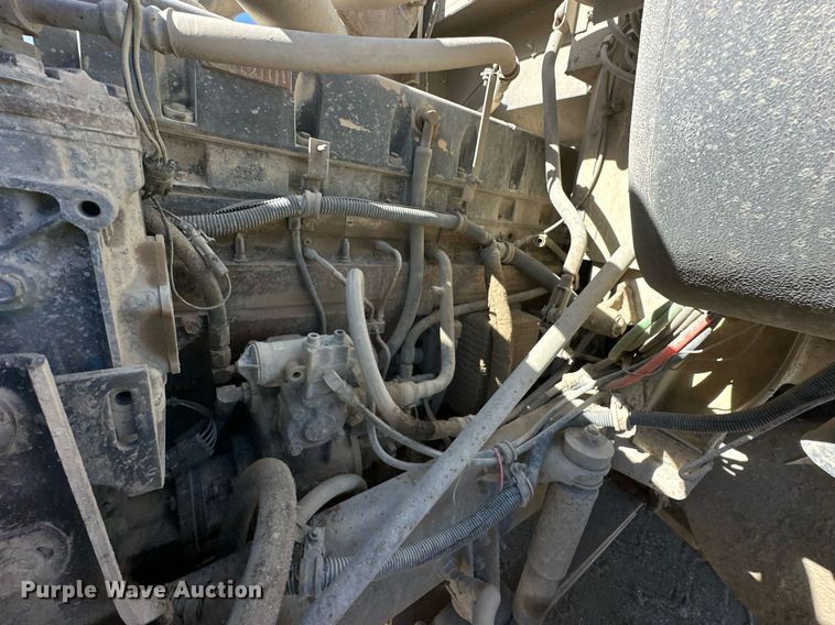 image for item DW2324 1996 International 9200 dump truck