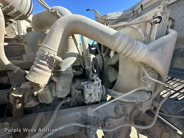 image for item DW2324 1996 International 9200 dump truck