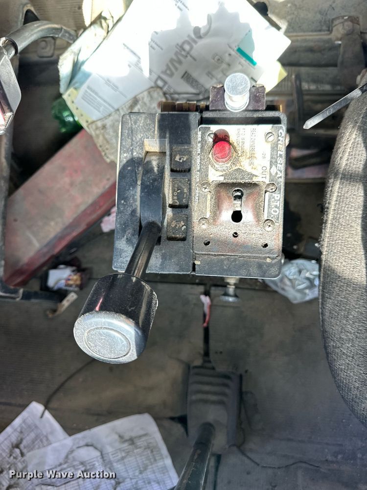 image for item DW2325 1994 Mack RD688S dump truck