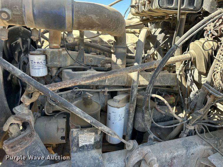 image for item DW2325 1994 Mack RD688S dump truck