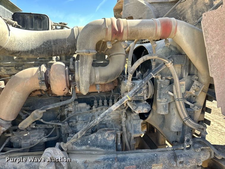 image for item DW2325 1994 Mack RD688S dump truck