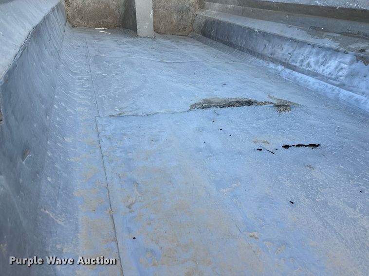 image for item DW2326 1994 Mack RD688S dump truck