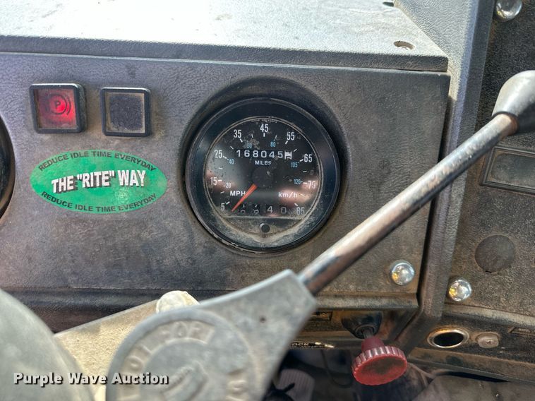 image for item DW2326 1994 Mack RD688S dump truck