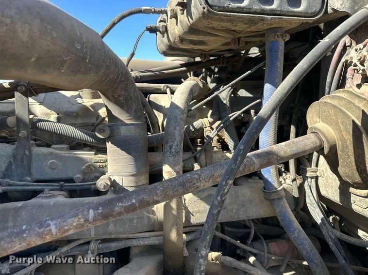 image for item DW2326 1994 Mack RD688S dump truck